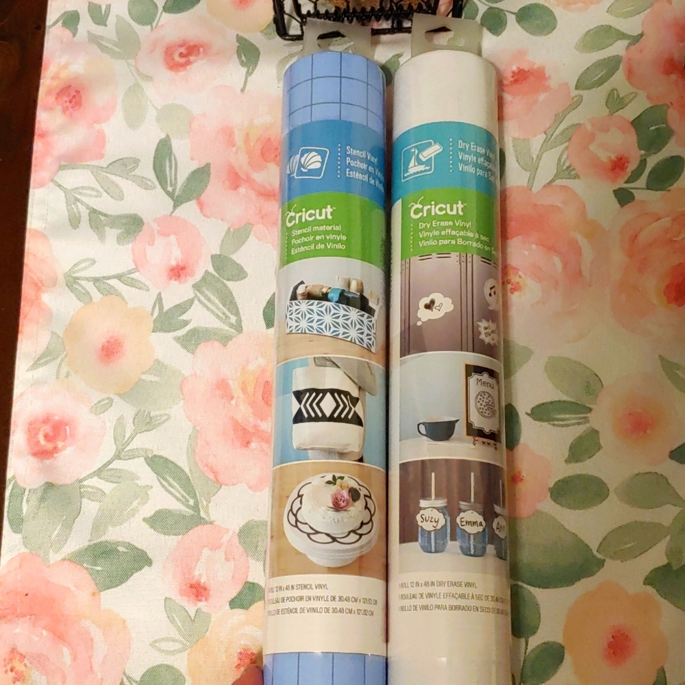 Cricut vinyl bundle